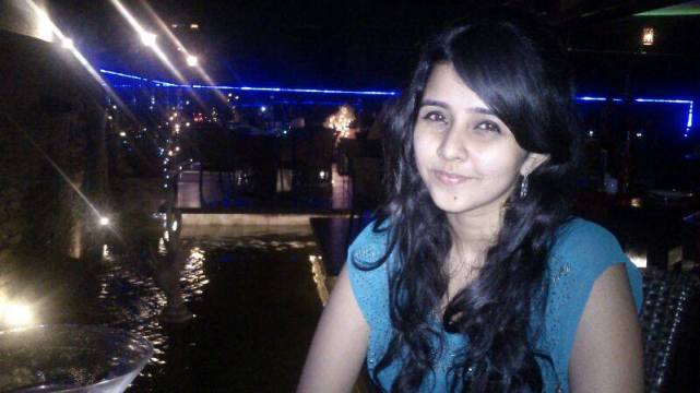 1462991_10153519775960525_674394661_n